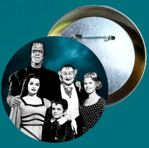 The Munsters TV Series Horror Pins - Picture 2 of 4